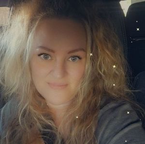 Meet your Posher, Tina